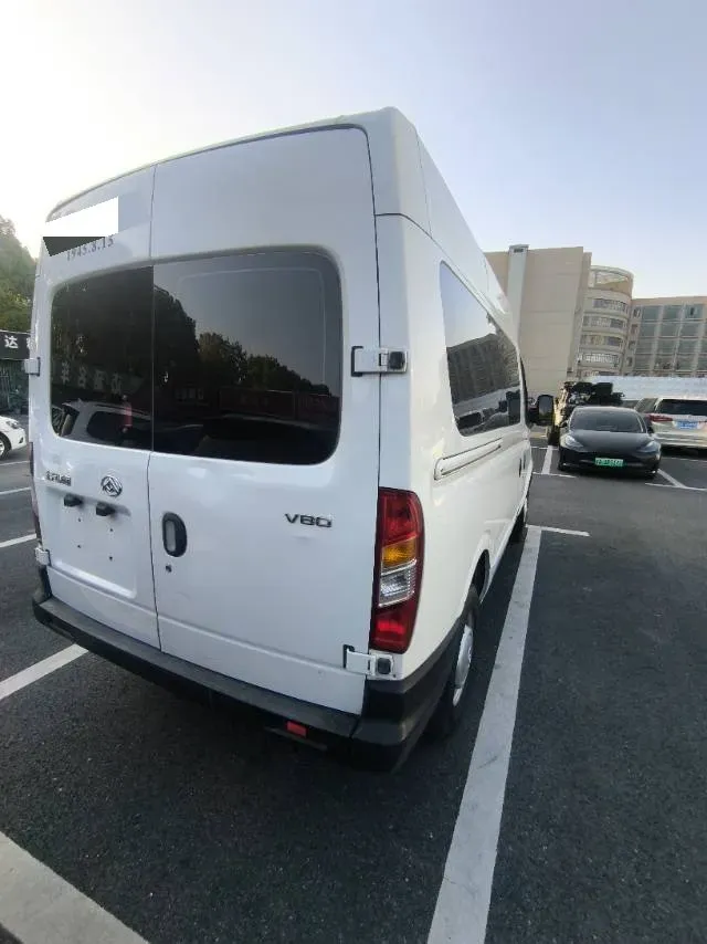 2020 MAXUS XinTu V80 2.5T 136HP L4 6MT,autocango,china used car exporter,china ev exporter,chinese used car exporter,chinese used ev exporter