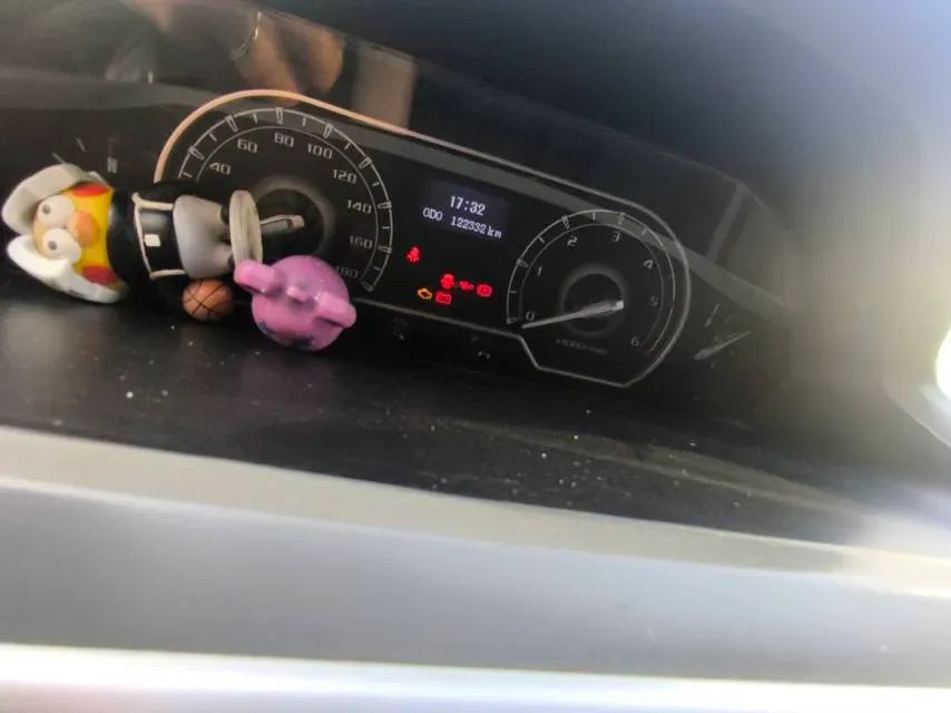 2020 MAXUS XinTu V80 2.5T 136HP L4 6MT,autocango,china used car exporter,china ev exporter,chinese used car exporter,chinese used ev exporter