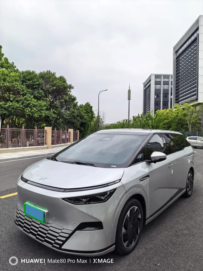 2024 Xpeng X9 BEV 101.5KWH,autocango,china used car exporter,china ev exporter,chinese used car exporter,chinese used ev exporter