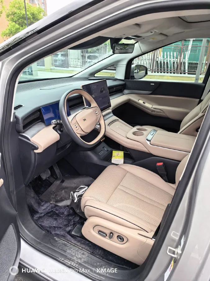 2024 Xpeng X9 BEV 101.5KWH,autocango,china used car exporter,china ev exporter,chinese used car exporter,chinese used ev exporter