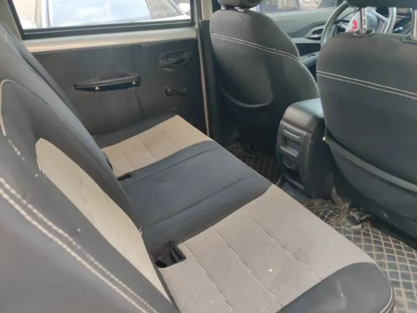 2021 WuLing HongGuang 1.5L 99HP L4 6MT,autocango,china used car exporter,china ev exporter,chinese used car exporter,chinese used ev exporter