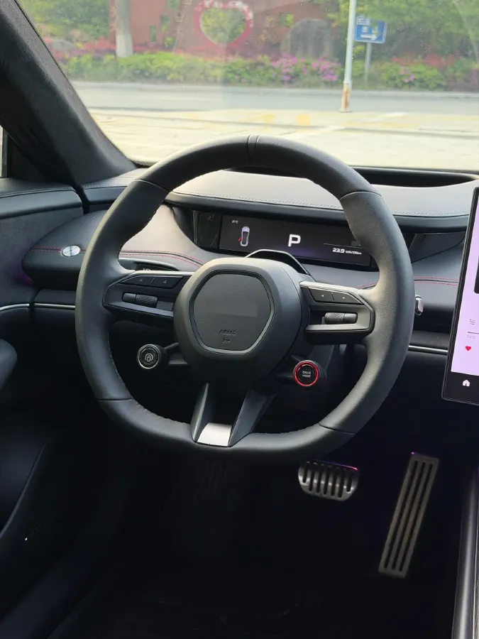 2024 MI SU7 BEV 101KWH,autocango,china used car exporter,china ev exporter,chinese used car exporter,chinese used ev exporter