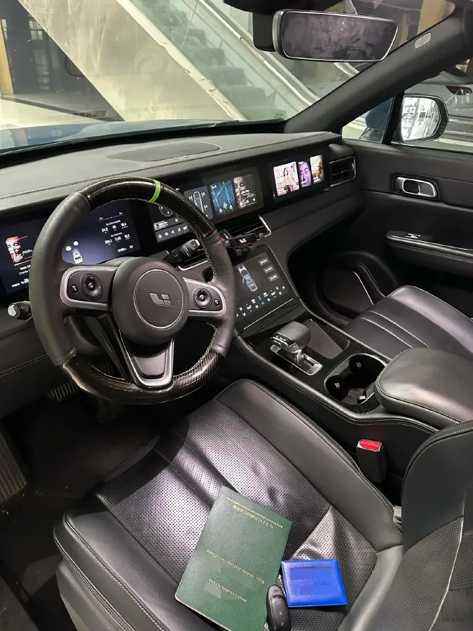 2020 Li ONE Range Extended 131HP REEV 40.5KWH,autocango,china used car exporter,china ev exporter,chinese used car exporter,chinese used ev exporter