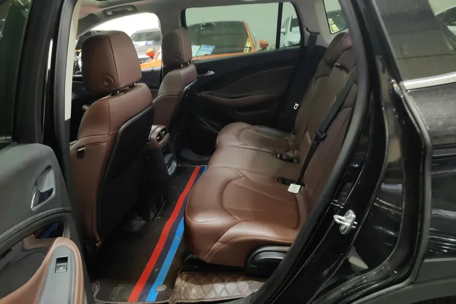 2020 Buick EnvisionPlus 1.5T 169HP L4 7DCT,autocango,china used car exporter,china ev exporter,chinese used car exporter,chinese used ev exporter