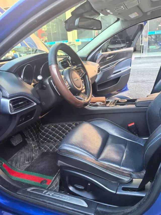 2018 Jaguar XE 2.0T 200HP L4 8AT,autocango,china used car exporter,china ev exporter,chinese used car exporter,chinese used ev exporter