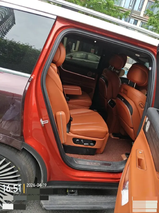 2024 AITO AITO M9 1.5T 152HP L4 REEV 42KWH,autocango,china used car exporter,china ev exporter,chinese used car exporter,chinese used ev exporter