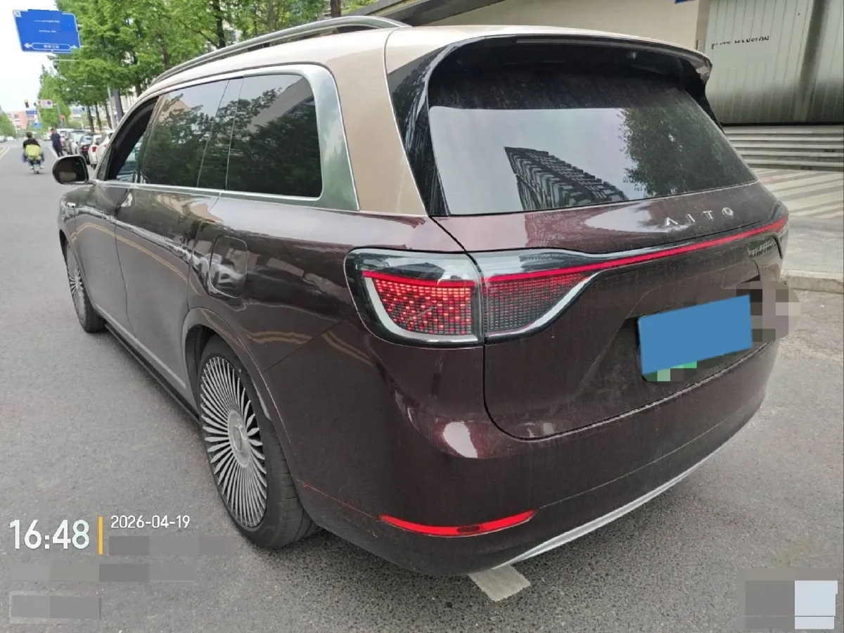 2024 AITO AITO M9 1.5T 152HP L4 REEV 42KWH,autocango,china used car exporter,china ev exporter,chinese used car exporter,chinese used ev exporter