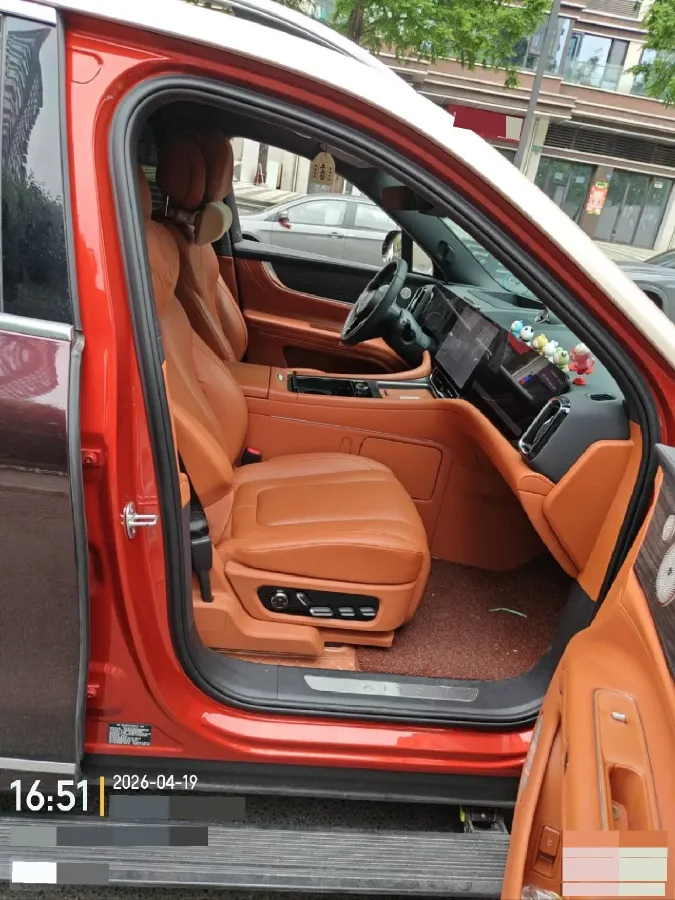 2024 AITO AITO M9 1.5T 152HP L4 REEV 42KWH,autocango,china used car exporter,china ev exporter,chinese used car exporter,chinese used ev exporter