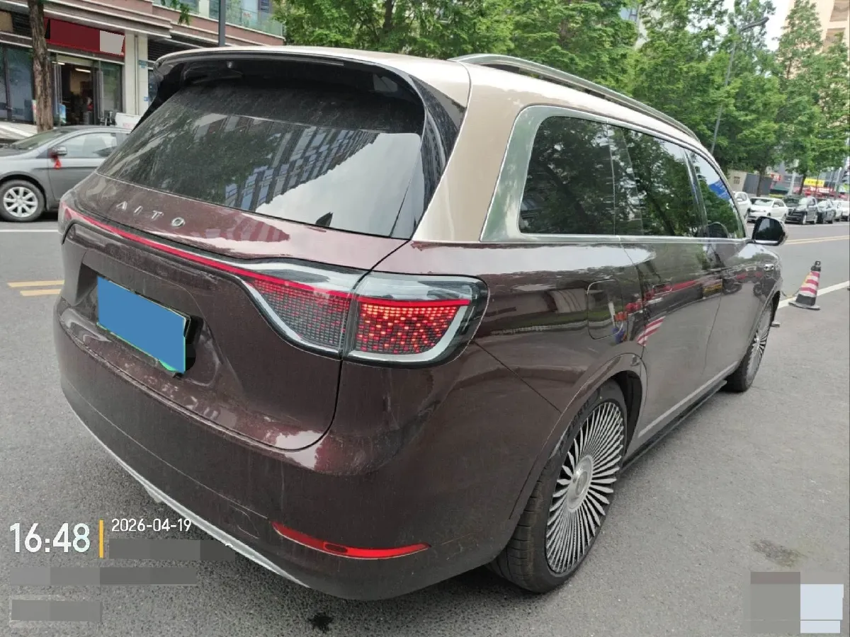 2024 AITO AITO M9 1.5T 152HP L4 REEV 42KWH,autocango,china used car exporter,china ev exporter,chinese used car exporter,chinese used ev exporter
