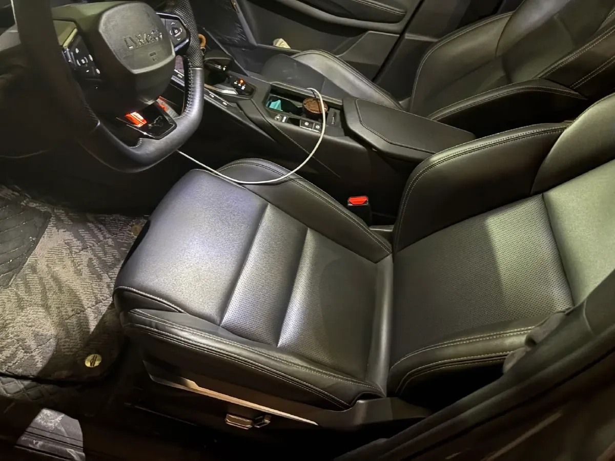 2023 LYNK&CO 06 1.5T 181HP L4 7DCT,autocango,china used car exporter,china ev exporter,chinese used car exporter,chinese used ev exporter