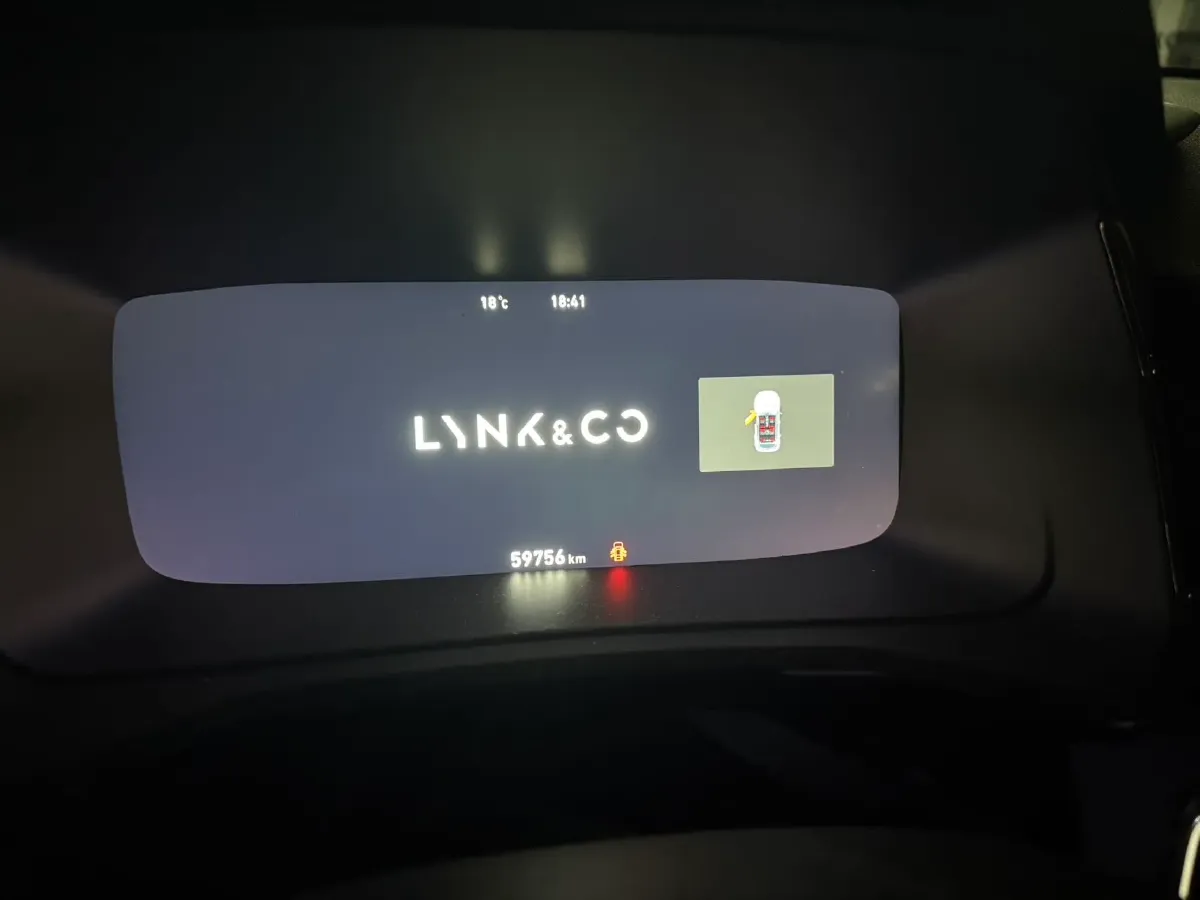 2023 LYNK&CO 06 1.5T 181HP L4 7DCT,autocango,china used car exporter,china ev exporter,chinese used car exporter,chinese used ev exporter