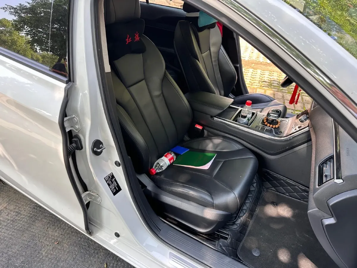 2022 HongQi H5 1.5T 169HP L4 7DCT,autocango,china used car exporter,china ev exporter,chinese used car exporter,chinese used ev exporter