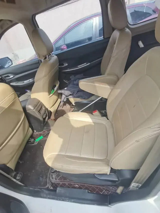 2019 WuLing HongGuang 1.5L 99HP L4 6MT,autocango,china used car exporter,china ev exporter,chinese used car exporter,chinese used ev exporter