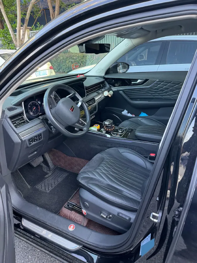 2022 HongQi HS5 2.0T 224HP L4 6AT,autocango,china used car exporter,china ev exporter,chinese used car exporter,chinese used ev exporter