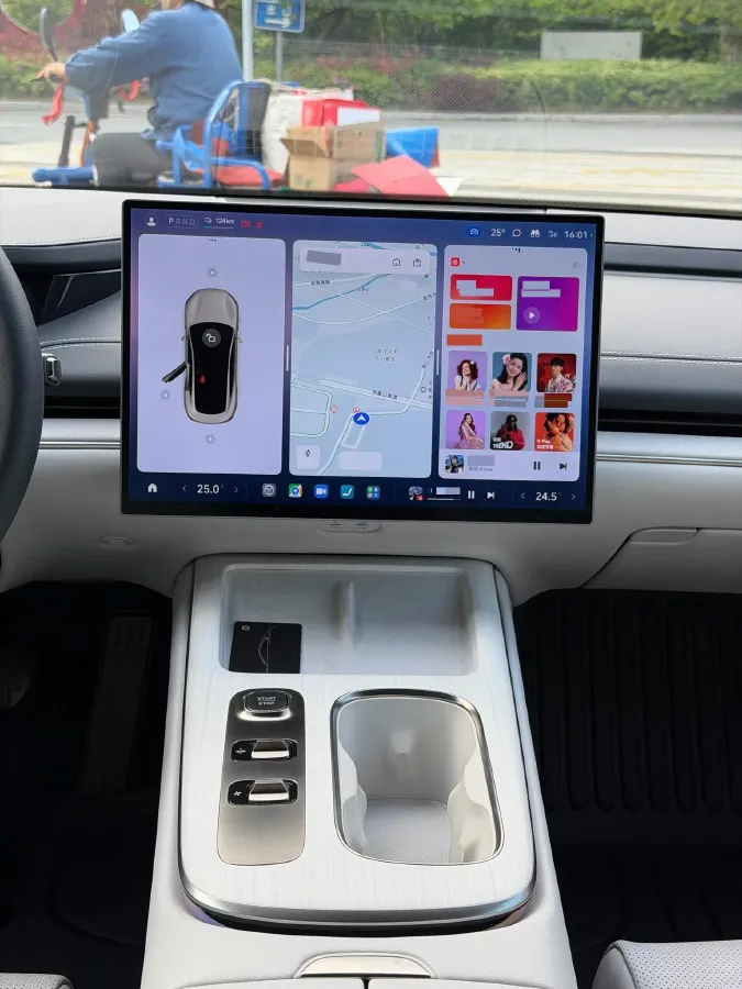 2024 MI SU7 BEV 73.6KWH,autocango,china used car exporter,china ev exporter,chinese used car exporter,chinese used ev exporter