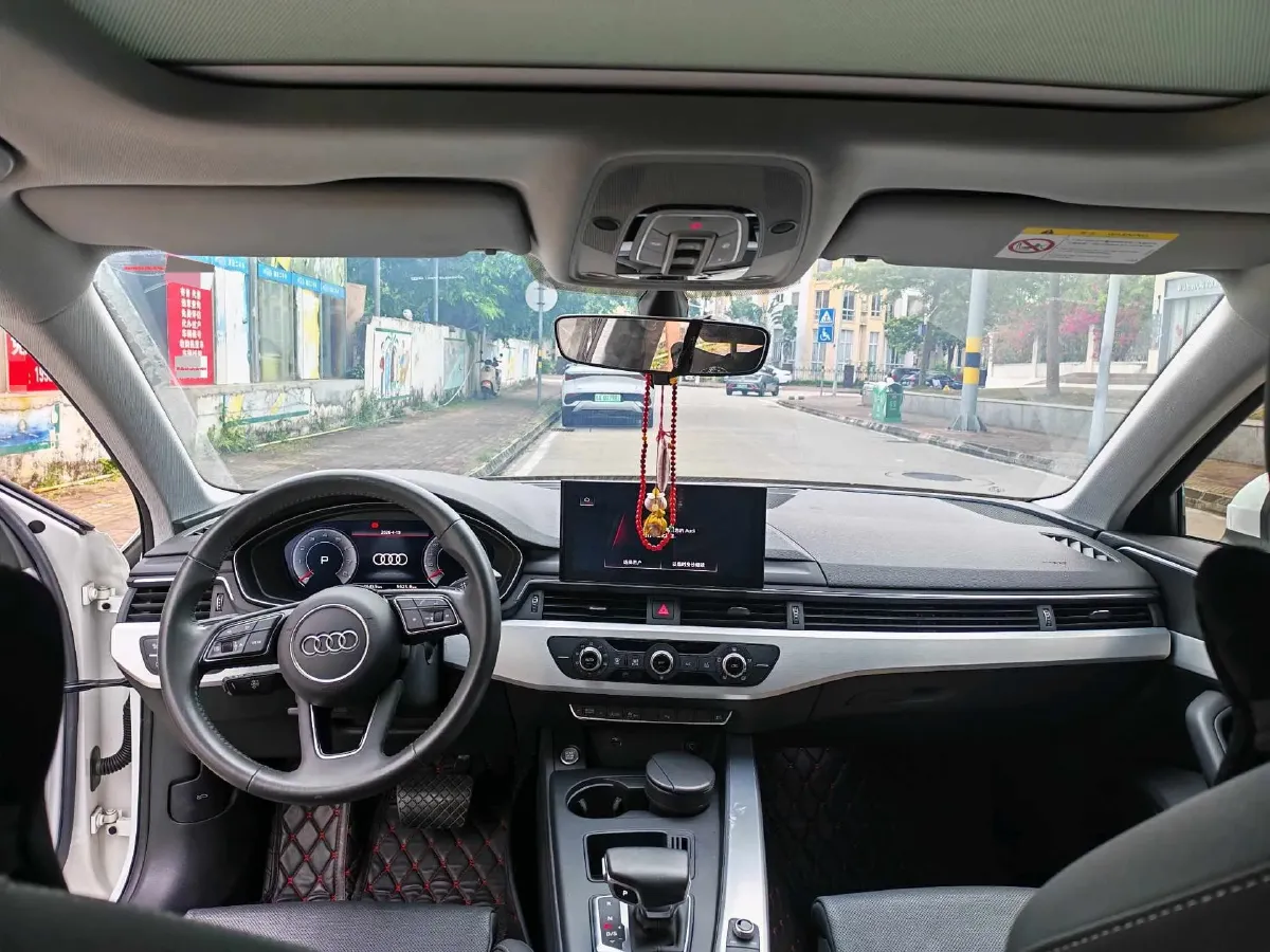 2020 Audi A4L 2.0T 190HP L4 7DCT,autocango,china used car exporter,china ev exporter,chinese used car exporter,chinese used ev exporter