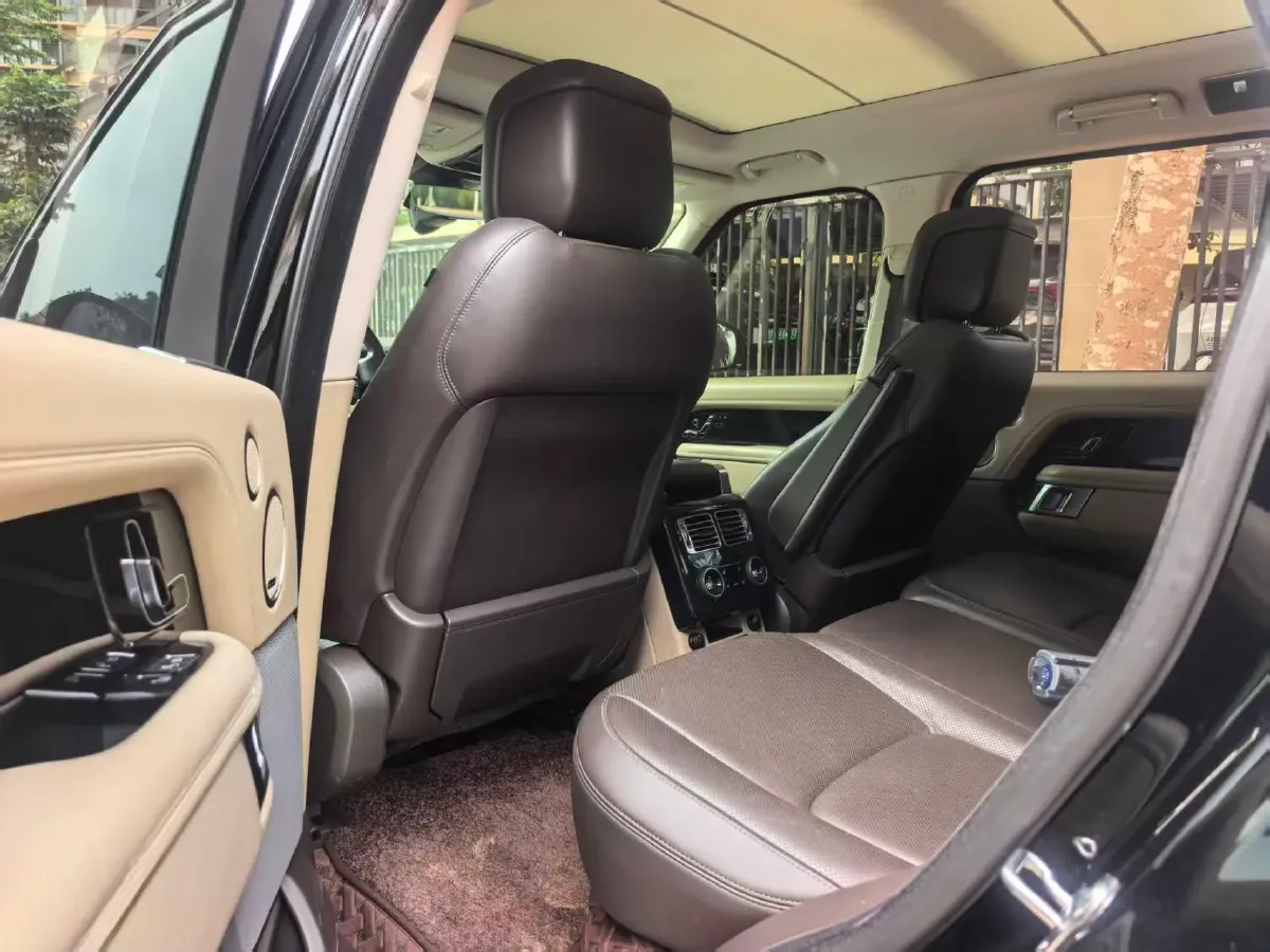 2018 Land Rover Range Rover Evoque 2.0T 241HP L4 9AT,autocango,china used car exporter,china ev exporter,chinese used car exporter,chinese used ev exporter