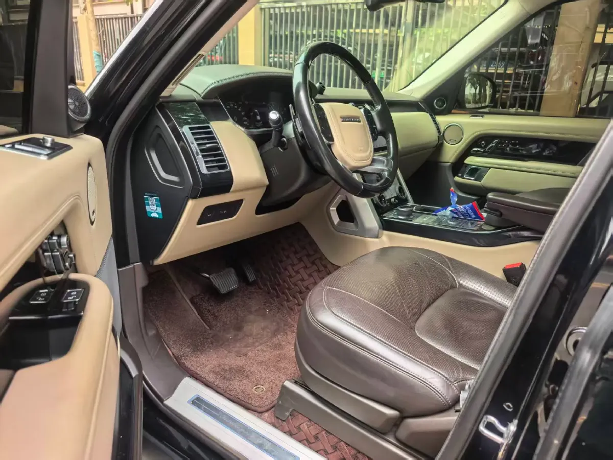 2018 Land Rover Range Rover Evoque 2.0T 241HP L4 9AT,autocango,china used car exporter,china ev exporter,chinese used car exporter,chinese used ev exporter