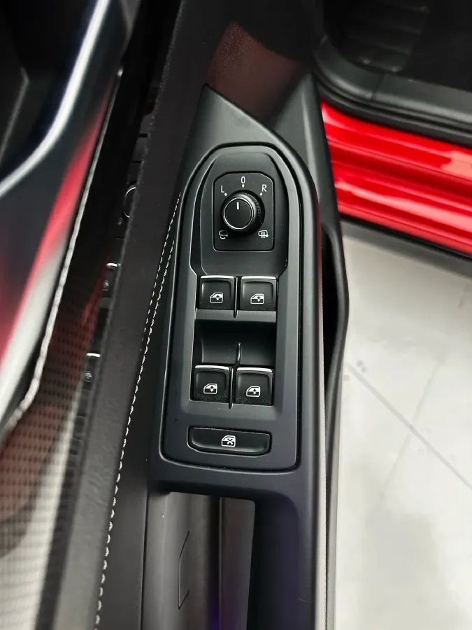 2021 Volkswagen Golf 1.4T 150HP L4 7DCT,autocango,china used car exporter,china ev exporter,chinese used car exporter,chinese used ev exporter