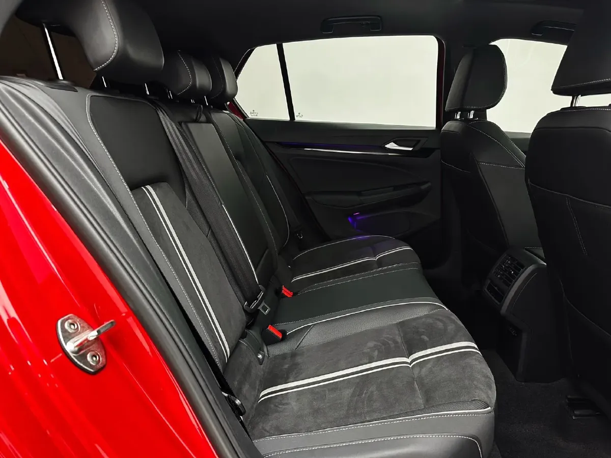 2021 Volkswagen Golf 1.4T 150HP L4 7DCT,autocango,china used car exporter,china ev exporter,chinese used car exporter,chinese used ev exporter