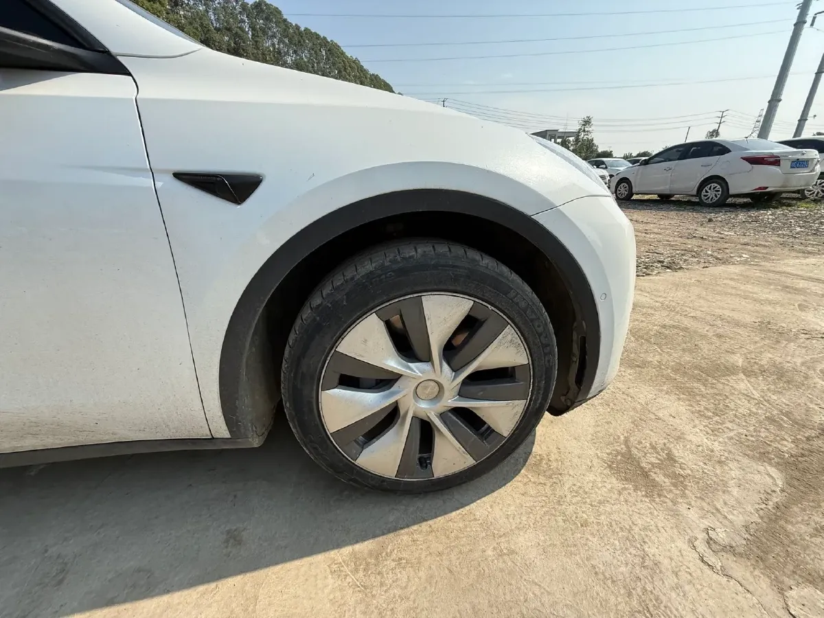 2022 Tesla Model Y BEV 60KWH,autocango,china used car exporter,china ev exporter,chinese used car exporter,chinese used ev exporter