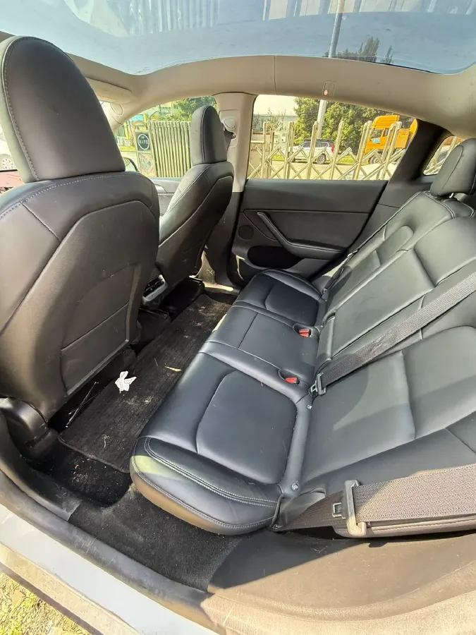 2022 Tesla Model Y BEV 60KWH,autocango,china used car exporter,china ev exporter,chinese used car exporter,chinese used ev exporter