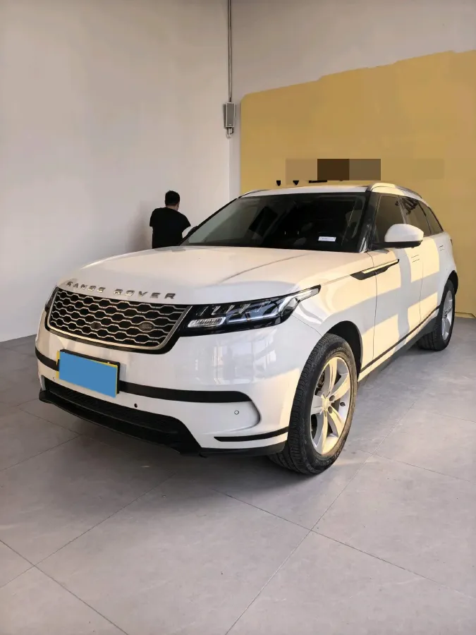 2020 Land Rover Range Rover Velar 2.0T 250HP L4 8AT,autocango,china used car exporter,china ev exporter,chinese used car exporter,chinese used ev exporter