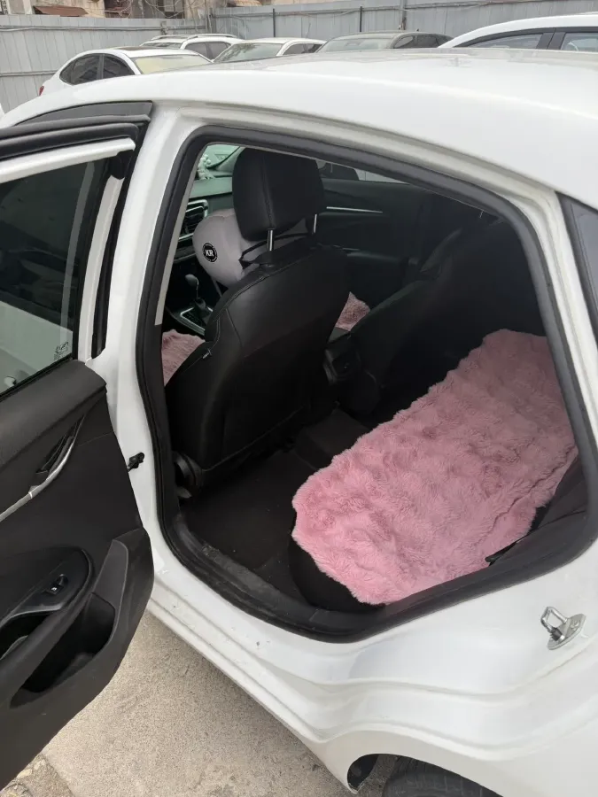 2020 Buick Encore 1.0T 125HP L3 6AT,autocango,china used car exporter,china ev exporter,chinese used car exporter,chinese used ev exporter