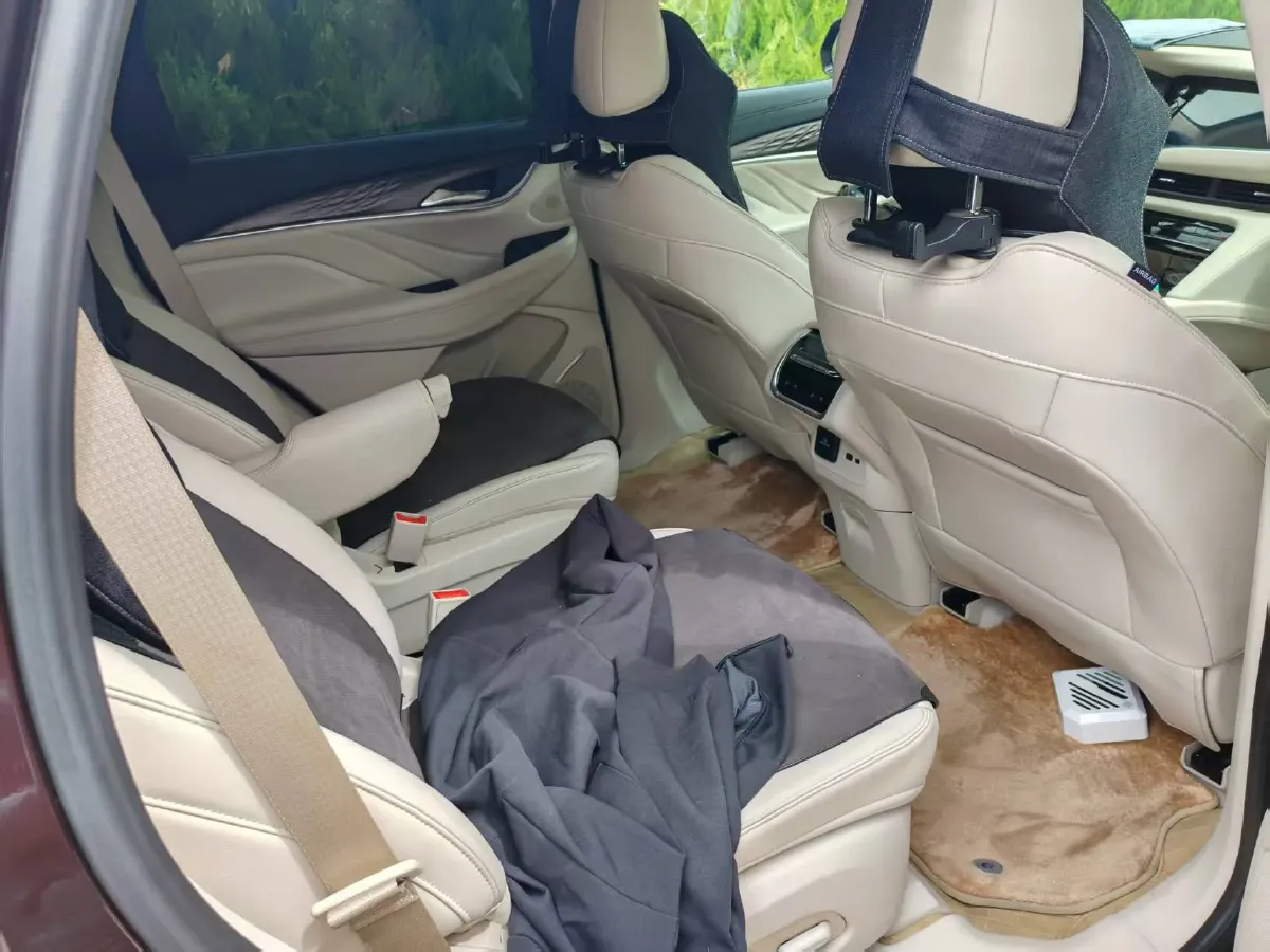 2022 Buick Enclave 2.0T 237HP L4 9AT,autocango,china used car exporter,china ev exporter,chinese used car exporter,chinese used ev exporter