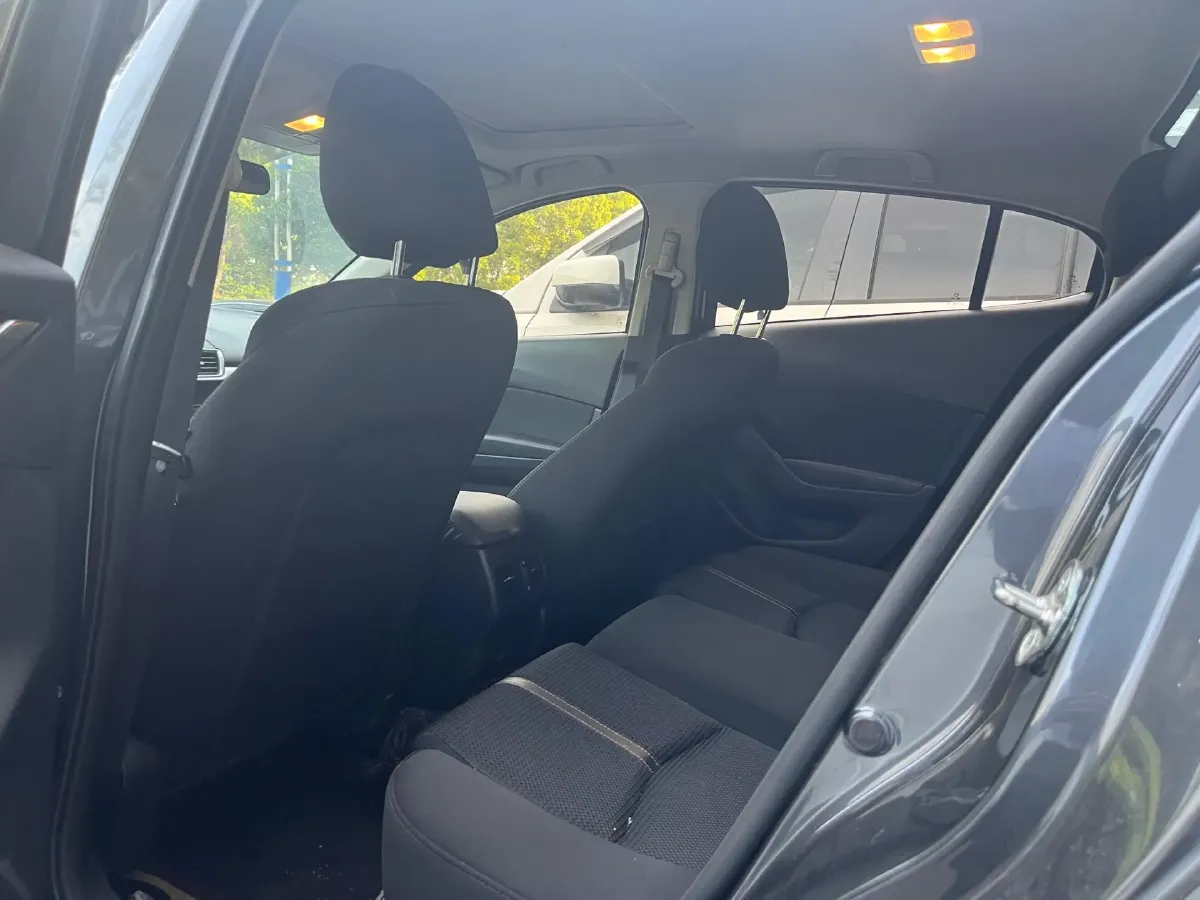 2017 Mazda 3 Axela 1.5L 117HP L4 6AT,autocango,china used car exporter,china ev exporter,chinese used car exporter,chinese used ev exporter