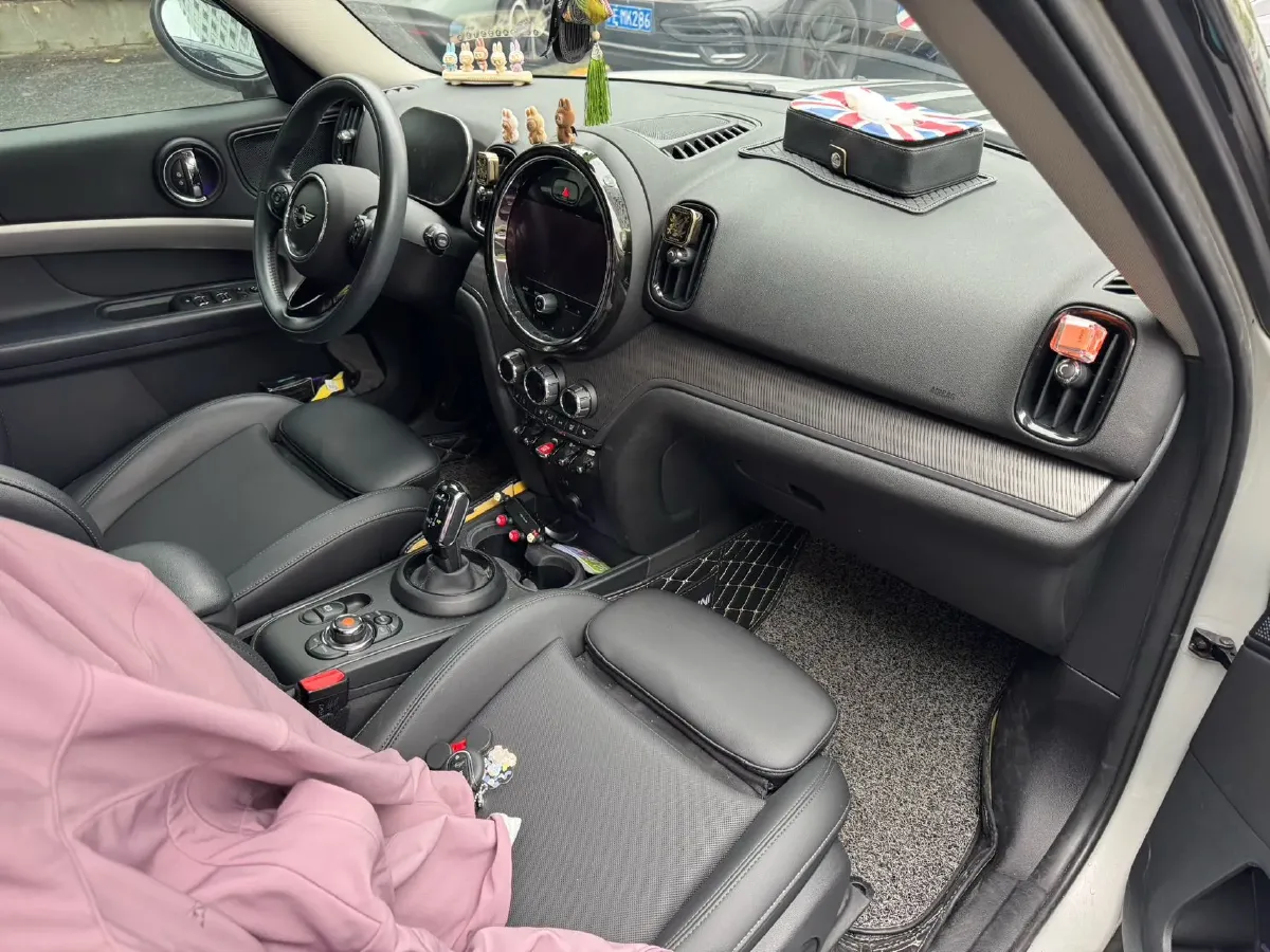 2021 MINI COUNTRYMAN 1.5T 136HP L3 8AT,autocango,china used car exporter,china ev exporter,chinese used car exporter,chinese used ev exporter