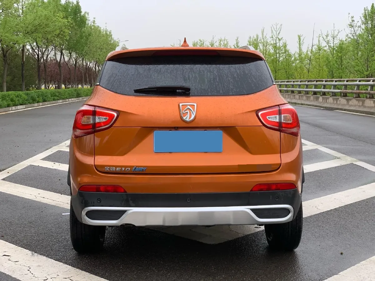 2017 BaoJun 310W 1.5L 105HP L4 6MT,autocango,china used car exporter,china ev exporter,chinese used car exporter,chinese used ev exporter