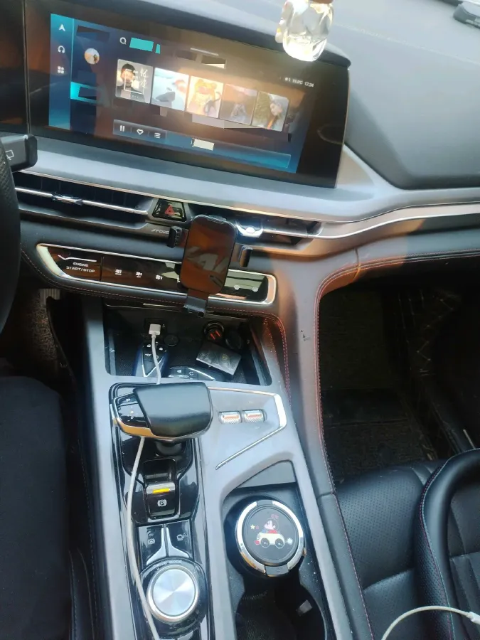 2021 ChangAn CS75 Plus 1.5T 178HP L4 6AT,autocango,china used car exporter,china ev exporter,chinese used car exporter,chinese used ev exporter