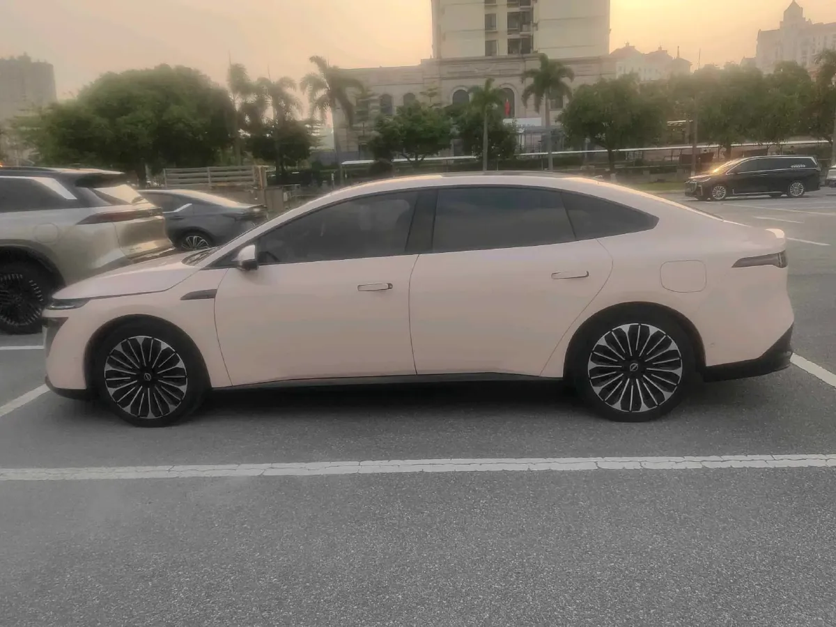 2025 Nissan N7 BEV 73KWH,autocango,china used car exporter,china ev exporter,chinese used car exporter,chinese used ev exporter