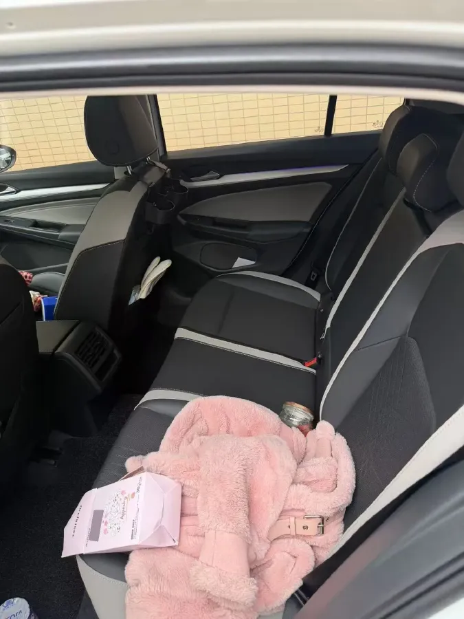 2021 Volkswagen Golf 1.4T 150HP L4 7DCT,autocango,china used car exporter,china ev exporter,chinese used car exporter,chinese used ev exporter