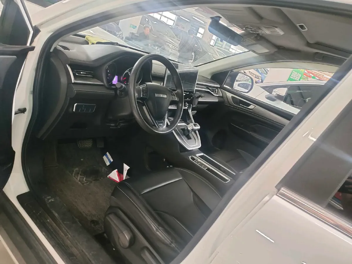 2022 Haval H6 1.5T 184HP L4 7DCT,autocango,china used car exporter,china ev exporter,chinese used car exporter,chinese used ev exporter