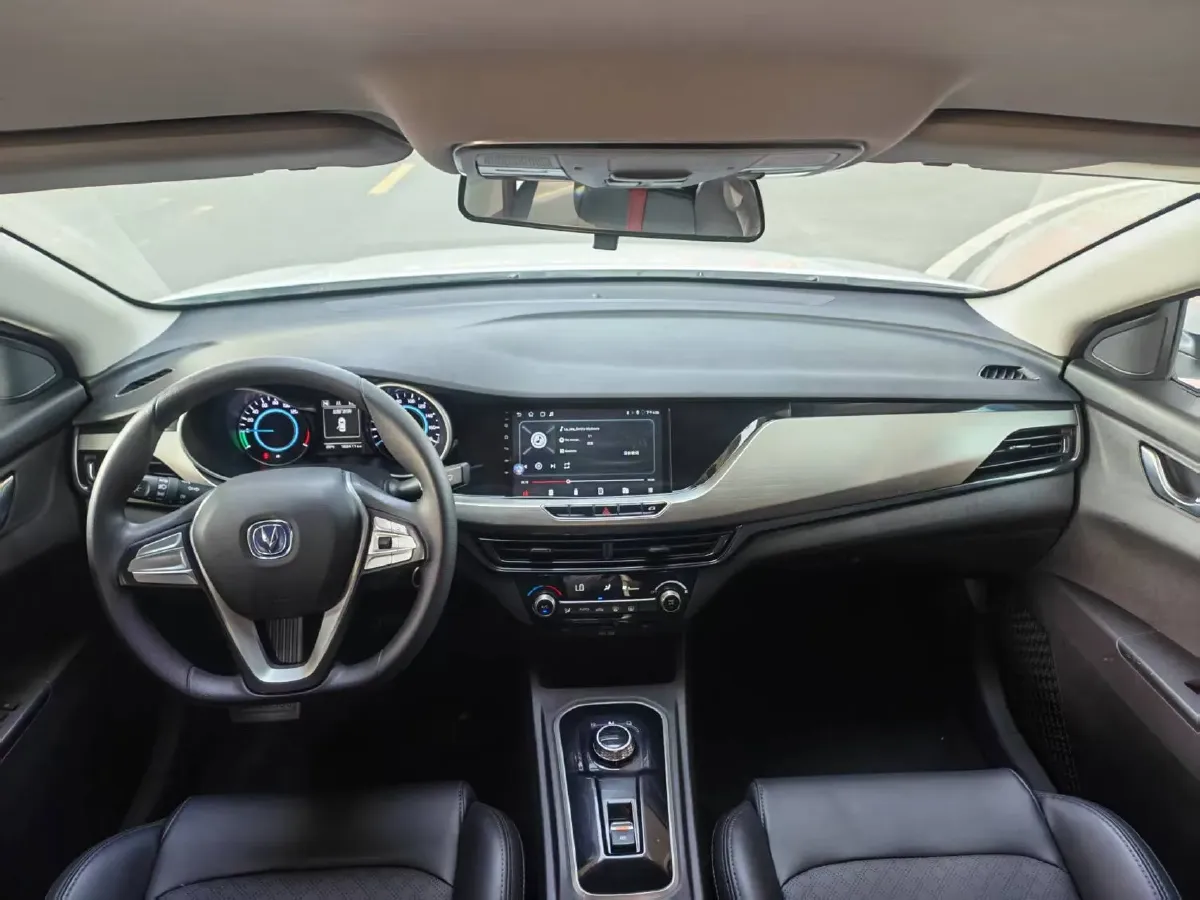 2022 ChangAn Eado BEV 47.78KWH,autocango,china used car exporter,china ev exporter,chinese used car exporter,chinese used ev exporter