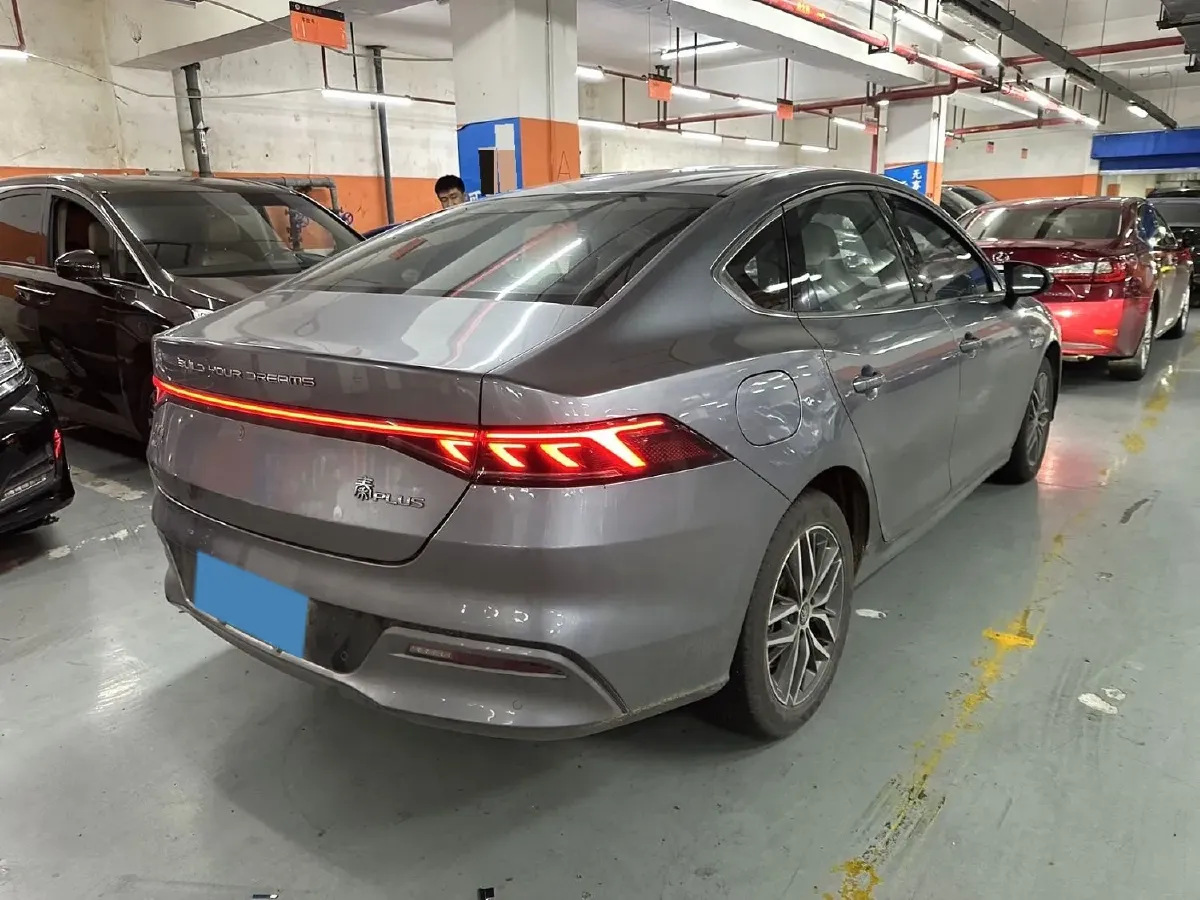 2021 Haval F7 1.5T 169HP L4 7DCT,autocango,china used car exporter,china ev exporter,chinese used car exporter,chinese used ev exporter