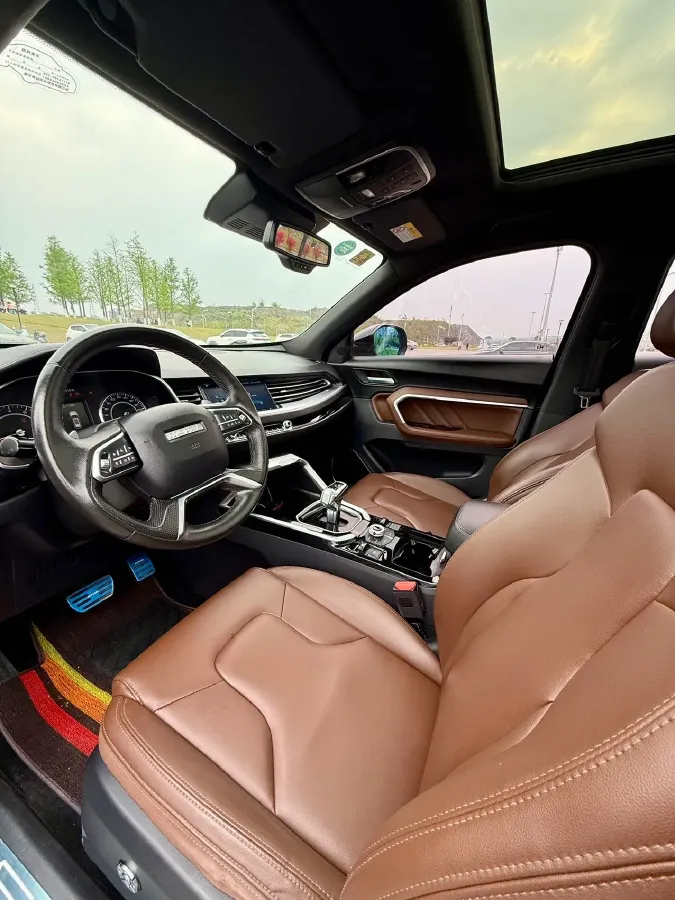 2017 Haval H6 2.0T 197HP L4 7DCT,autocango,china used car exporter,china ev exporter,chinese used car exporter,chinese used ev exporter