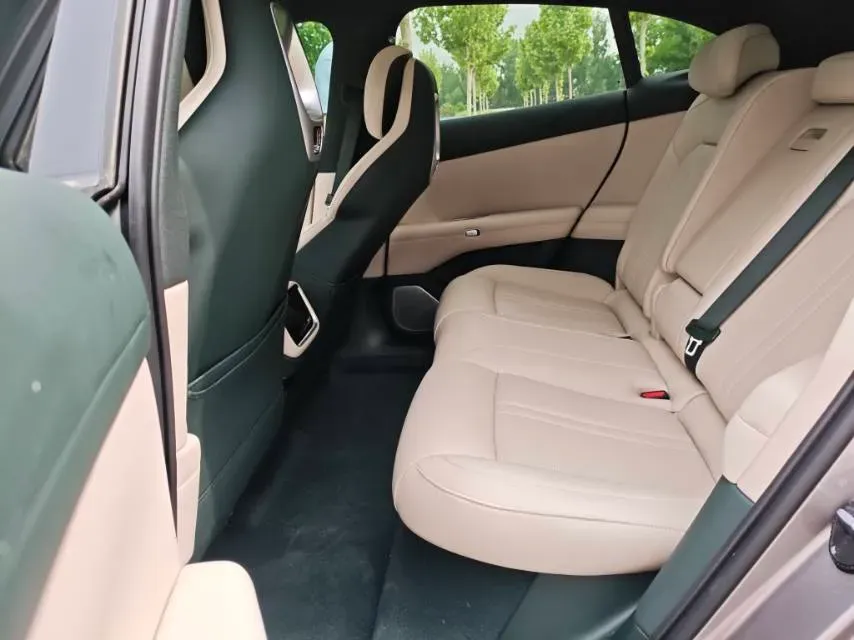 2025 MI YU7 BEV,autocango,china used car exporter,china ev exporter,chinese used car exporter,chinese used ev exporter