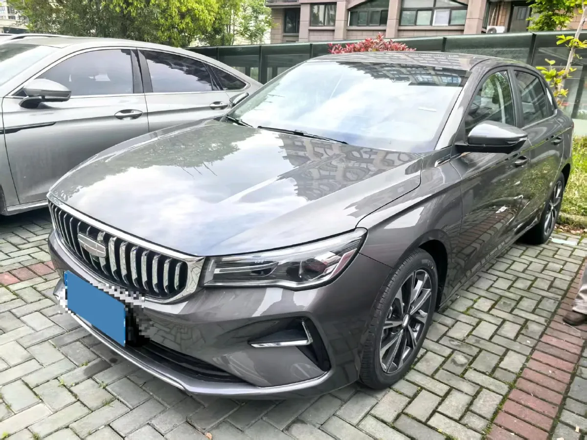 2025 Geely Emgrand 1.5L 127HP L4 CVT,autocango,china used car exporter,china ev exporter,chinese used car exporter,chinese used ev exporter