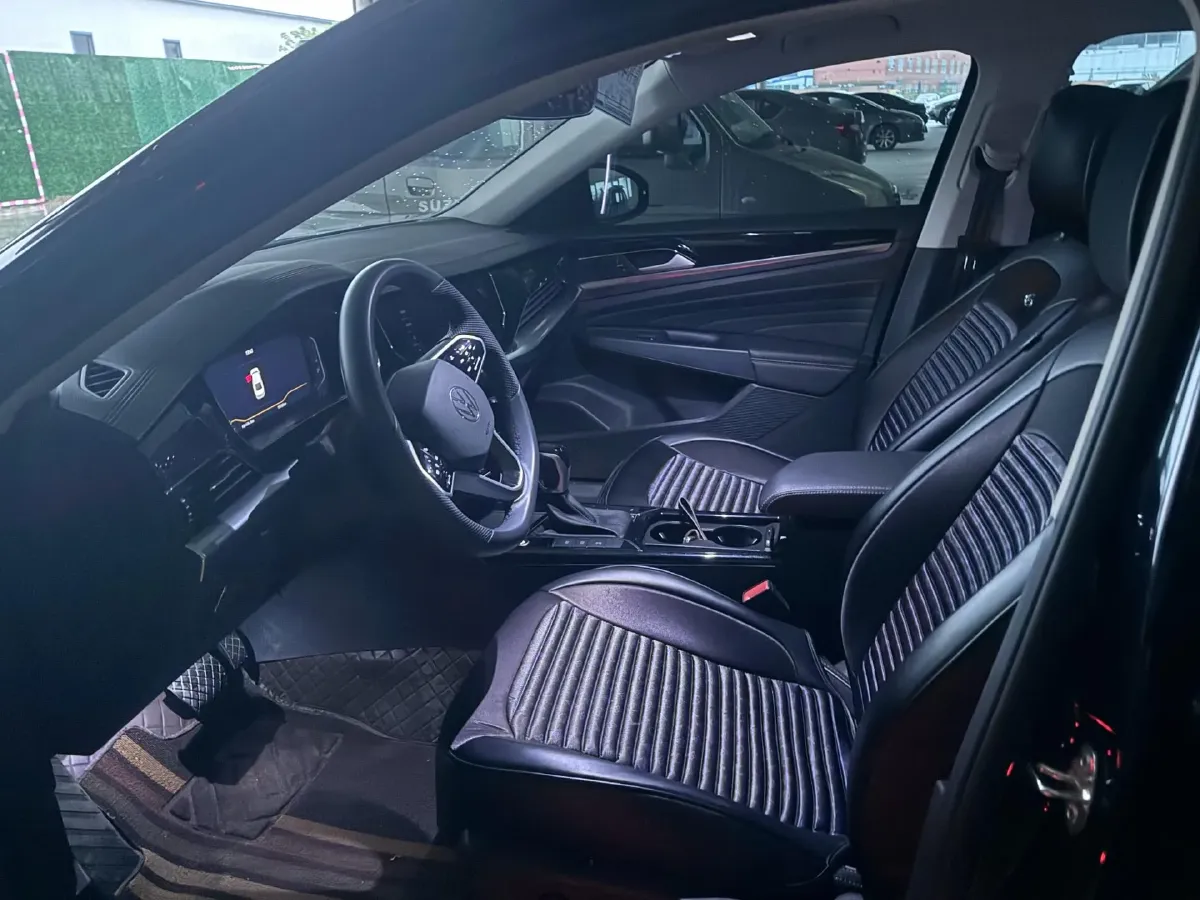 2024 Volkswagen Passat 2.0T 186HP L4 7DCT,autocango,china used car exporter,china ev exporter,chinese used car exporter,chinese used ev exporter