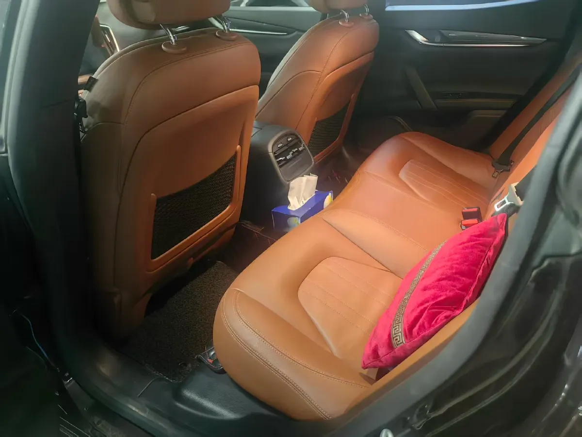 2018 Maserati Ghibli 3.0T 350HP V6 8AT,autocango,china used car exporter,china ev exporter,chinese used car exporter,chinese used ev exporter