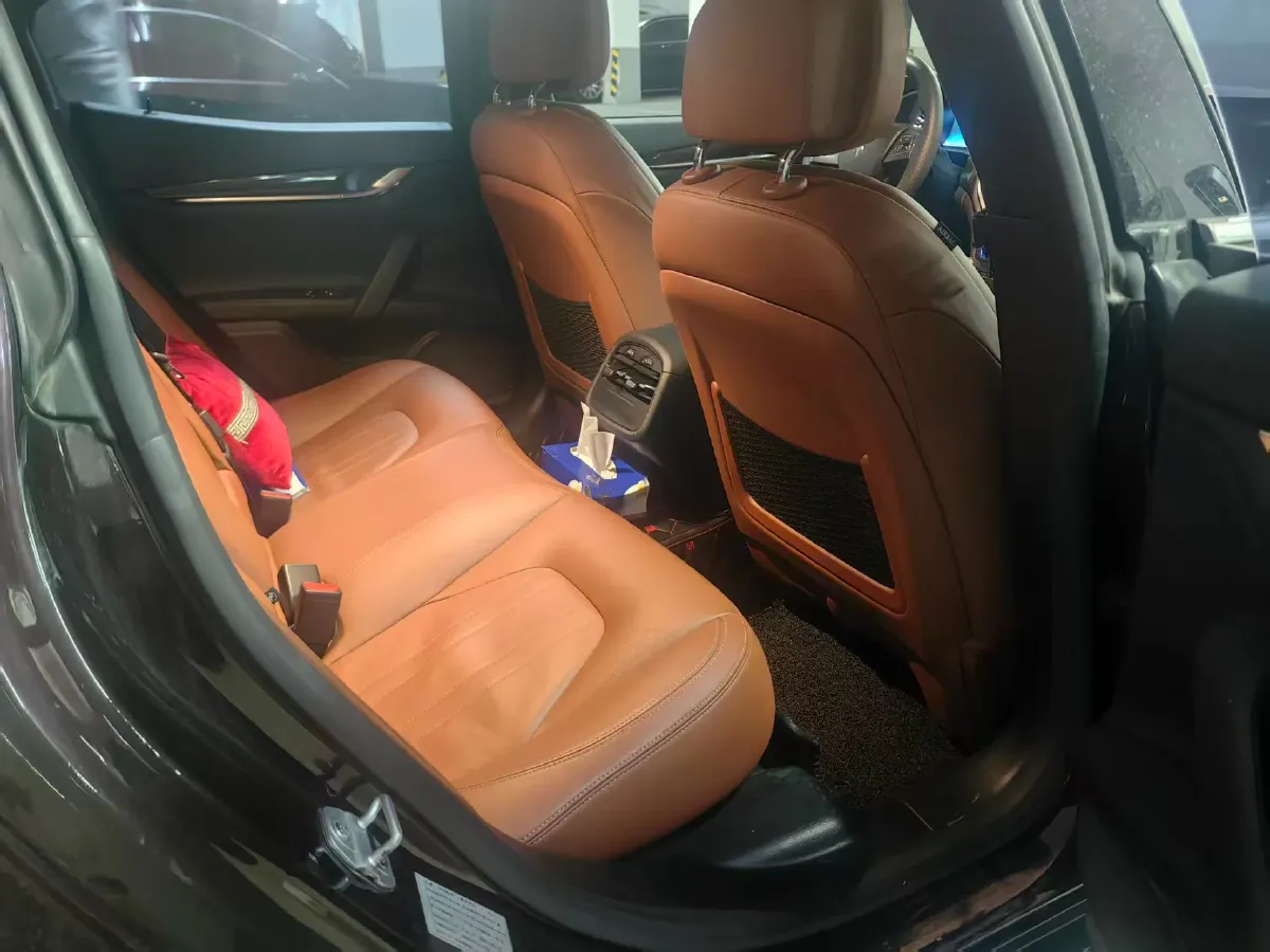 2018 Maserati Ghibli 3.0T 350HP V6 8AT,autocango,china used car exporter,china ev exporter,chinese used car exporter,chinese used ev exporter