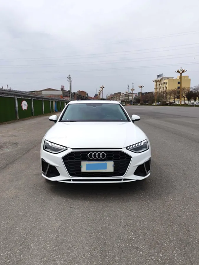 2020 Audi A4L 2.0T 150HP L4 7DCT,autocango,china used car exporter,china ev exporter,chinese used car exporter,chinese used ev exporter