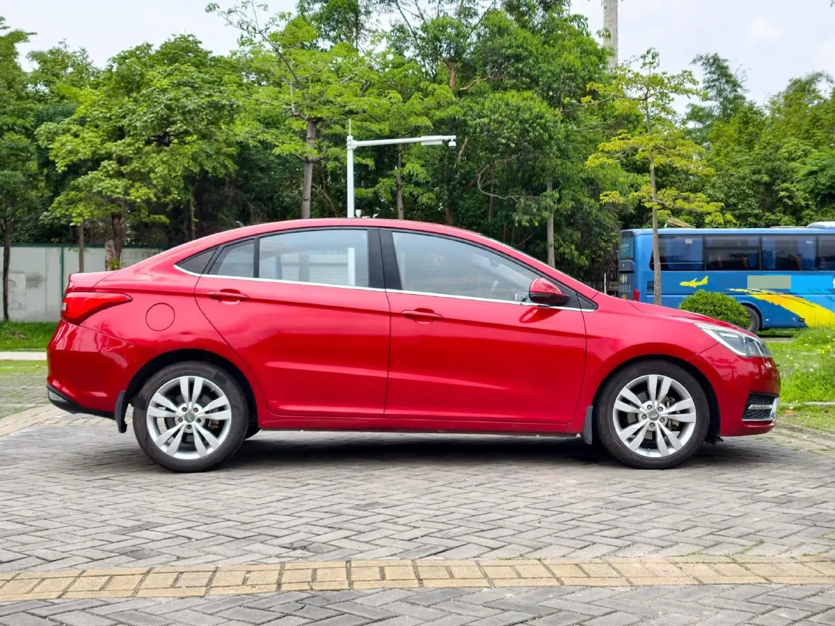 2017 Chery Arrizo 5 1.5L 116HP L4 CVT,autocango,china used car exporter,china ev exporter,chinese used car exporter,chinese used ev exporter