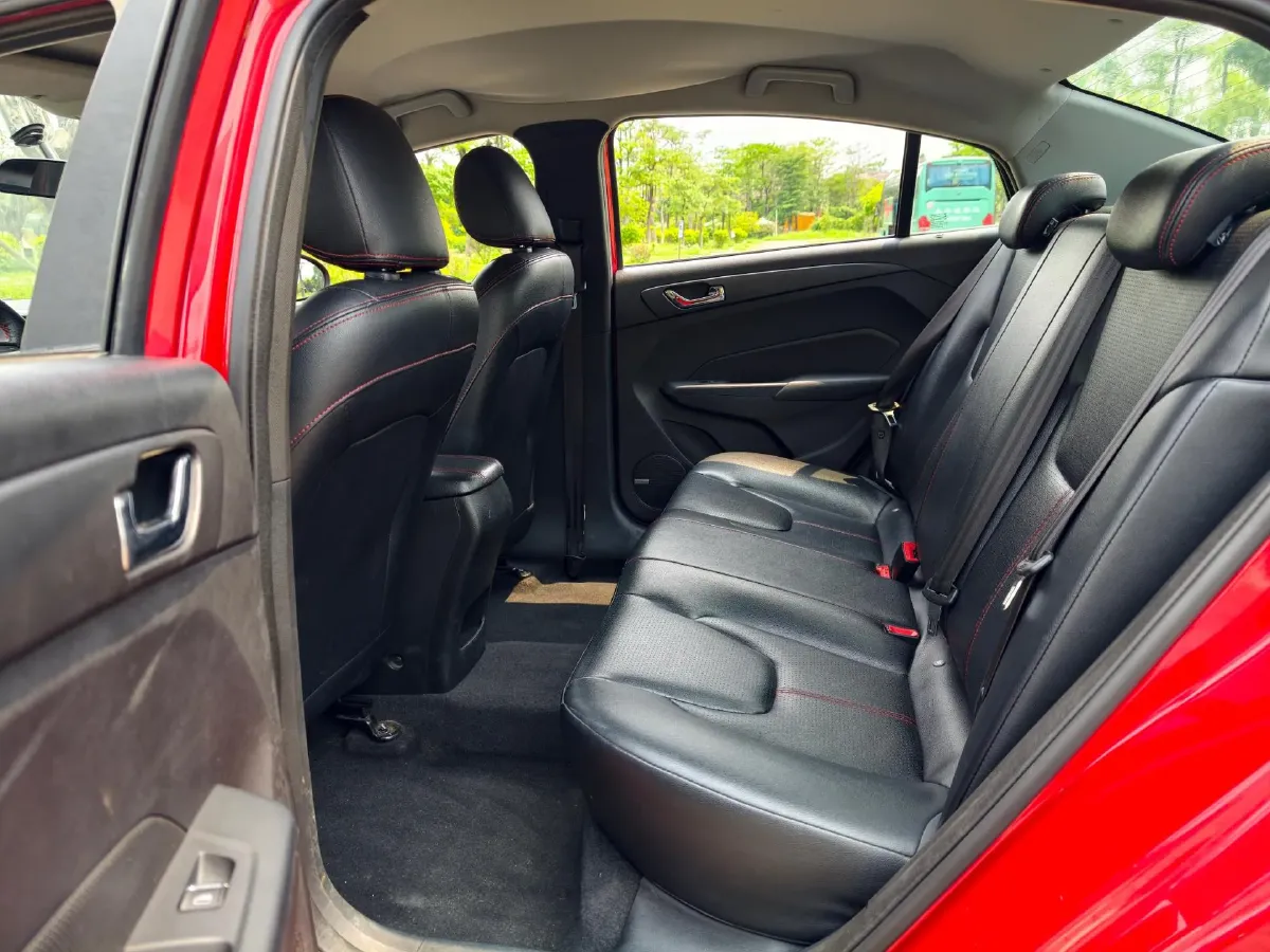 2017 Chery Arrizo 5 1.5L 116HP L4 CVT,autocango,china used car exporter,china ev exporter,chinese used car exporter,chinese used ev exporter