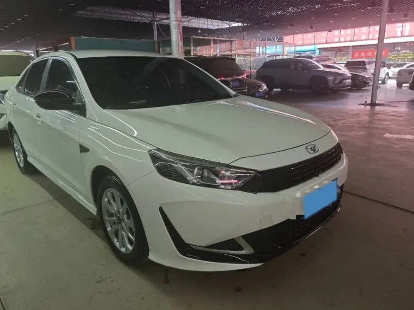 2021 KaiYi XuanDu 1.5T 156HP L4 CVT,autocango,china used car exporter,china ev exporter,chinese used car exporter,chinese used ev exporter