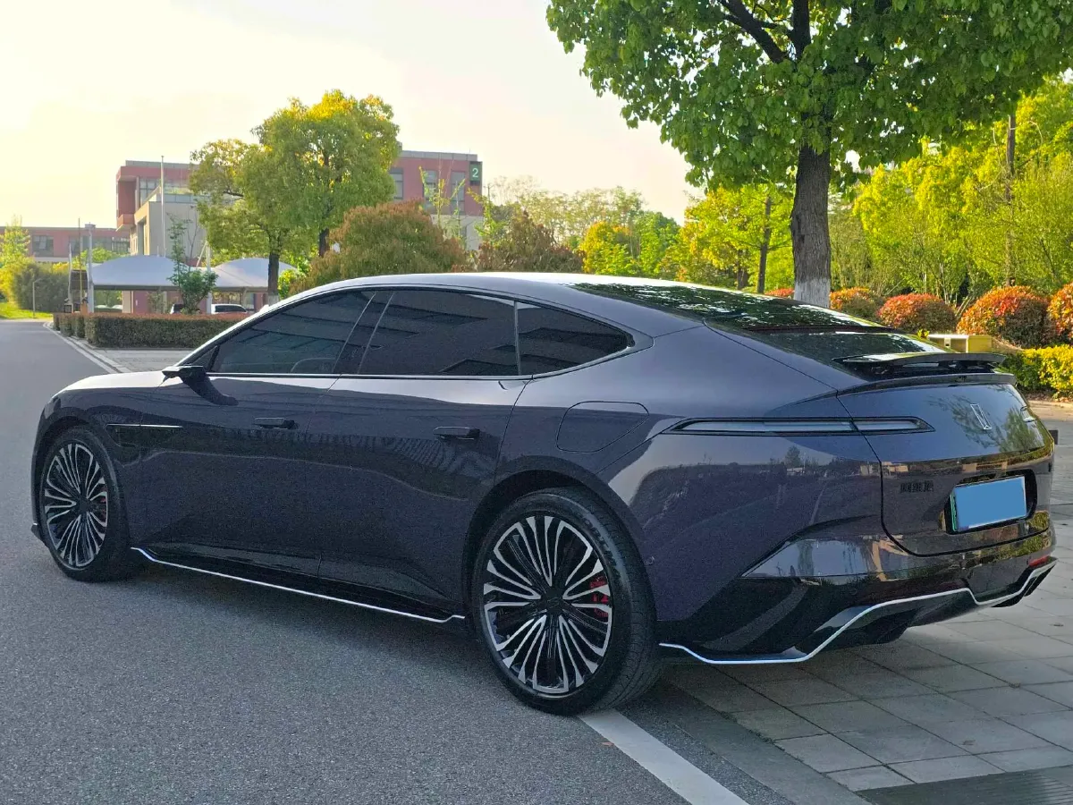 2024 Avatr 12 BEV 94.5KWH,autocango,china used car exporter,china ev exporter,chinese used car exporter,chinese used ev exporter