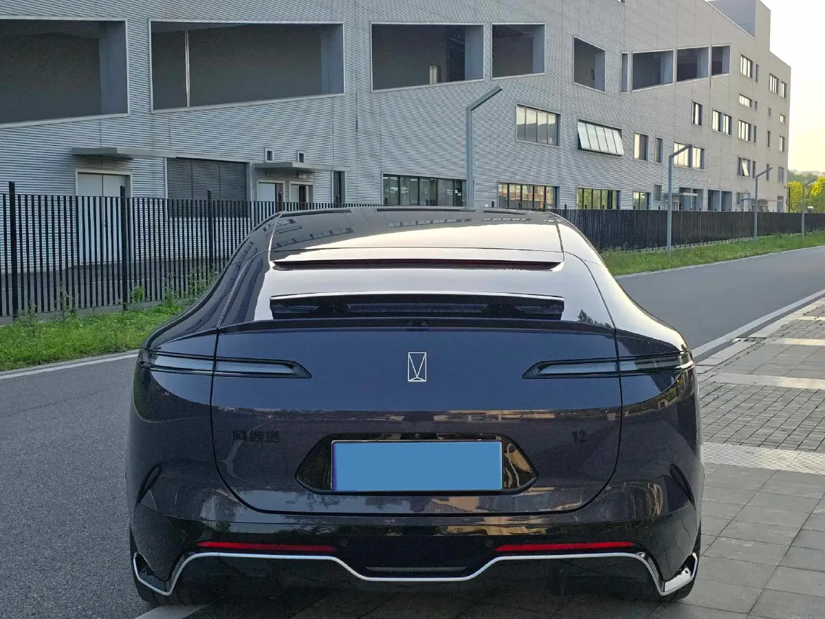 2024 Avatr 12 BEV 94.5KWH,autocango,china used car exporter,china ev exporter,chinese used car exporter,chinese used ev exporter